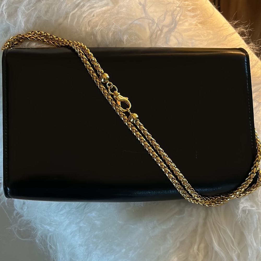 π₯π₯π₯Bally Handbag π₯π₯π₯π₯ - Picture 4 of 16